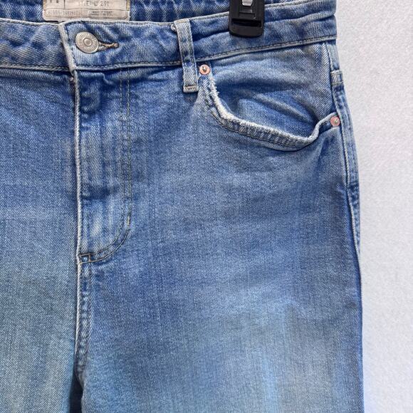 Free People High Rise Straight Leg Jeans Light Wash Raw Hem Cropped Sz 29 - Picture 7 of 7